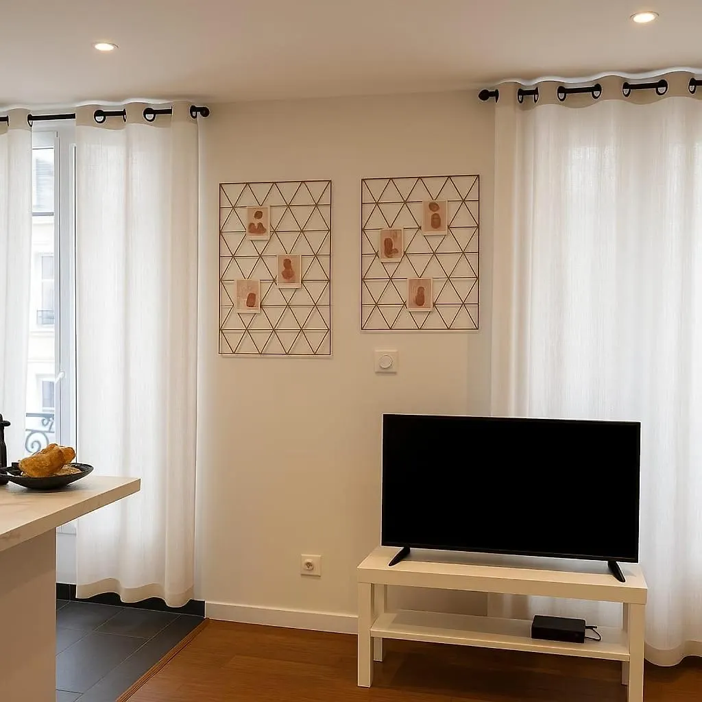 Belle Epoque Bagtinolles Apartment Paris